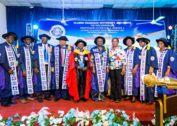 OOU Convocation: Abiodun Awards N3m to Best Graduating Student, N500,000 Each to 14 Others