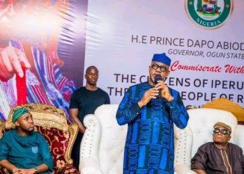 Abiodun Visits Alaperu’s Palace, Mourns Late Oba Idowu-Basibo