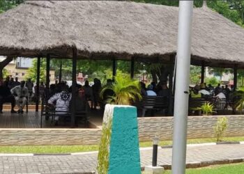 Obasa, Meranda Hold Strategic Meeting as APC Intervenes in Assembly Crisis