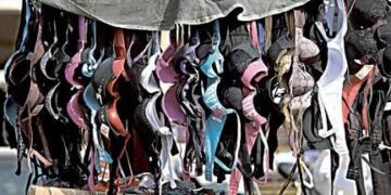 Avoid Buying Used Pants, Bras, Dermatologists Advise Women