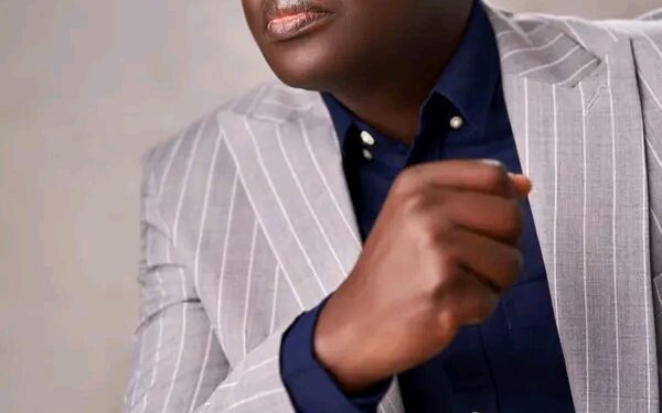 Dr. Akintayo’s Mentorship Program Under Fire as Nigerians Question $18K Price Tag