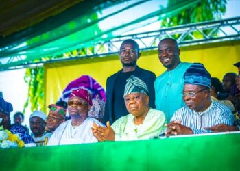 Senator Adeola Announces N26bn Road Project, Says Oil Drilling to Begin Soon in Tongeji Island