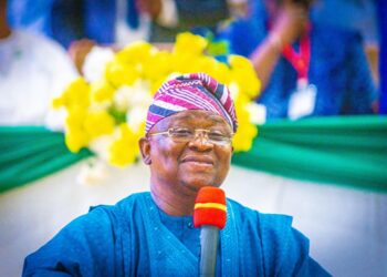 Senator Yayi Pledges Continued Support for Poverty, Unemployment Reduction in Ogun West