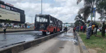 Passengers Escape Death As BRT Bus Bursts Into Flames in Lagos
