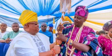 Adeleke Installs Oba Jokotola as New Olojudo of Ido-Osun