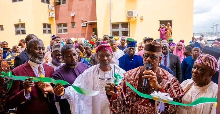 Abiodun Approves Use of Amosun Model School for New Federal Varsity in Ogun 