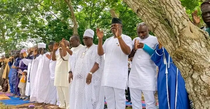 Oba Ogungbangbe Celebrates Eid with Muslim Community, Calls for Love and Cooperation