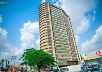Panic in Ibadan as Man Falls from 26-Storey Cocoa House