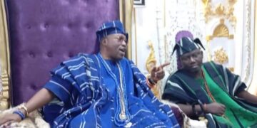 “I Don’t Know Any Title Superior to Alaafin” – Oluwo Hails Oyo Monarch