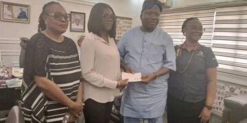 Lagos Govt Gives N10m Prize to LASU First-Class Graduate