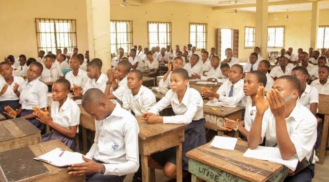 FG Sets 12-Year Minimum Age for JSS1 Entry in Private Schools