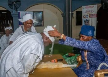 Olowu Crowns Oba Adediran Oluseyi as Towulade of Akinale