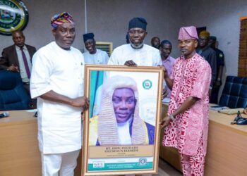 Artisans Visit Ogun Assembly, Demand Ministry for Technical Development