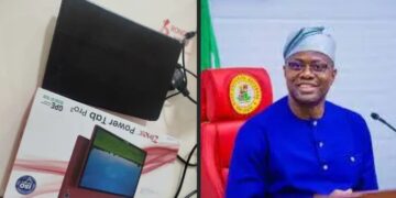 Oyo Govt Distributes 18,000 Tablets to Public School Teachers