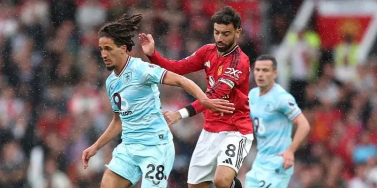 Fernandes’ Late Penalty Secures Dramatic Win for Man Utd Against Burnley