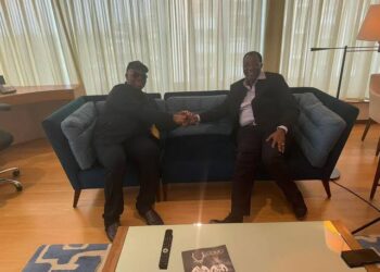 Akpabio Denies Illness Rumour, Meets Gbenga Daniel in London