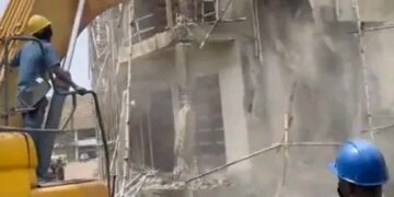 Lagos Demolishes Illegal Buildings at Trade Fair Complex, Traders Count Losses