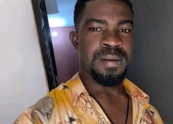 Policeman dies as police, Civil Defence operatives clash in Ebonyi