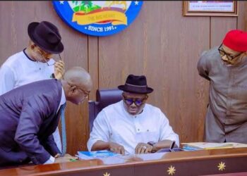 Delta govt bans bushy beards, artificial hair, long lashes for civil servants