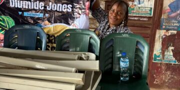 Hon. Olumide Jones Donates Furniture and Financial Support to PDP Ifo Secretariat
