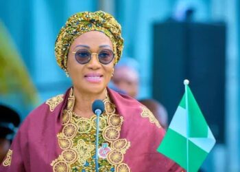 First Lady Appeals to Nigerians, Raises N20bn for Library Completion
