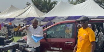 2025 World Orphans Day, Chadash Foundation Gives Sienna Bus, Support to 10 Orphanages