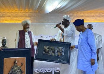 Soyinka Visits Ooni, Seeks Stronger Bond With Africans In Diaspora