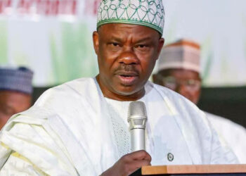 LIGSOSA Celebrates Ogun Former Governor, Amosun at 68