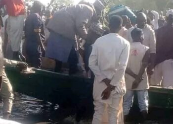 25 feared dead as canoe capsizes on Yobe Jigawa waterway, 14 missing