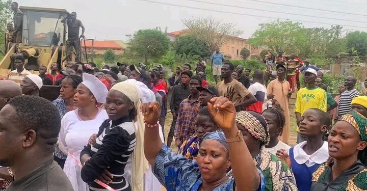 Building Under Construction Crumbles in Abeokuta, One Worker Severely Injured