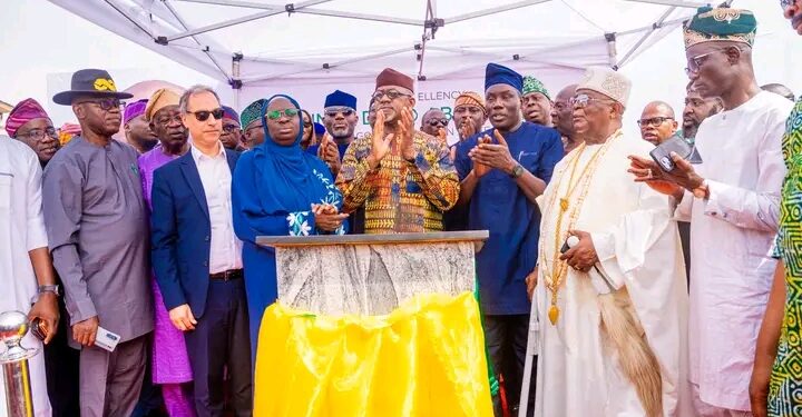 Abiodun Unveils Lantoro–Oke-Yidi Road, Lists 39 Projects in Ogun Central