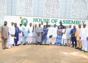 Ogun Assembly Becomes One-Party House as Minority Leader, Five Others Join APC