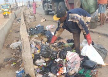 Ogun Govt Deploys Machinery, Restores Night Operation to Clear Waste