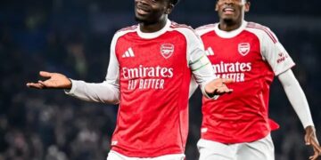 Arsenal grind out narrow win at Brighton to boost EPL hopes
