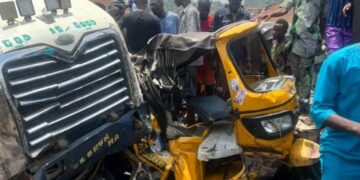 Six killed, many injured as tanker rams into tricycles in Ibadan