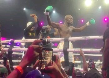 Carter Efe dethrones Portable in Lagos boxing showdown