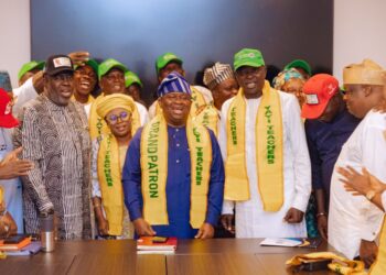 Yayi Teachers Honour Adeola, Seek Pension, Salary Reforms
