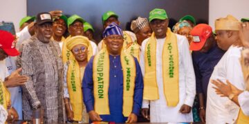 Yayi Teachers Honour Adeola, Seek Pension, Salary Reforms