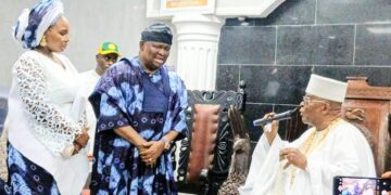 Senator Yayi Returns to Egba Roots, Vows to Transform Kemta, Ogun