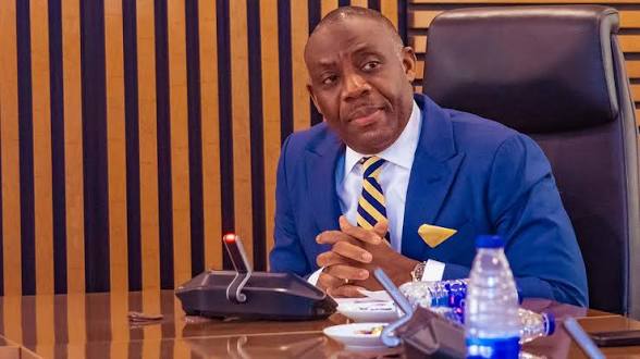 FG moves to end JSS, SSS separation as 20 million pupils drop out