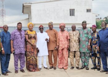 Ifo APC Leaders Visit Fadairo, Laud His Contributions to Party Growth