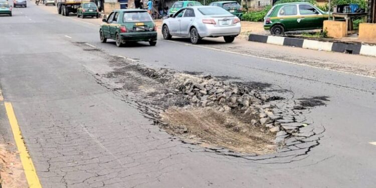 Days After Reopening, Car Wash, Adatan Road Suffers Fresh Collapse