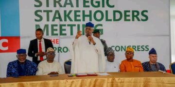 Ogun 2027: Abiodun Woos OGD, Kashamu Allies into APC