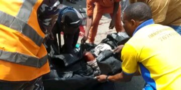 Dispatch Rider Dies as Two Trucks Collide in Lagos