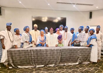 2027: Ogun East ADC leaders defect to APC, endorse Adeola’s governorship bid
