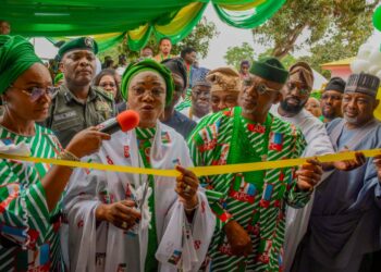 Oluremi Tinubu Launches Food Bank in Ogun, Commissions Gateway Medical Centre, Buhari Estate