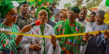 Oluremi Tinubu Launches Food Bank in Ogun, Commissions Gateway Medical Centre, Buhari Estate
