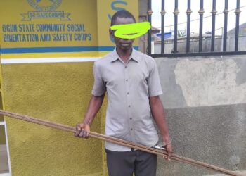 Man Arrested While Allegedly Trying to Sell Stolen Iron Rods in Ogun