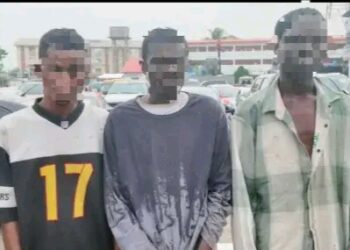 Police arrest three suspected carjackers in Lagos, recover pistols