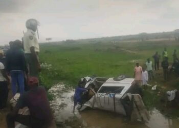 Three Women Killed, 10 Injured as Vehicle Plunges From Lagos-Ibadan Expressway Bridge